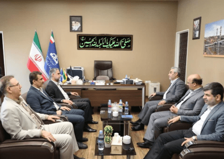 قدردانی کمیته امداد از اقدامات ارزشمند شرکت نفت و گاز اروندان در راستای محرومیت‌زدایی