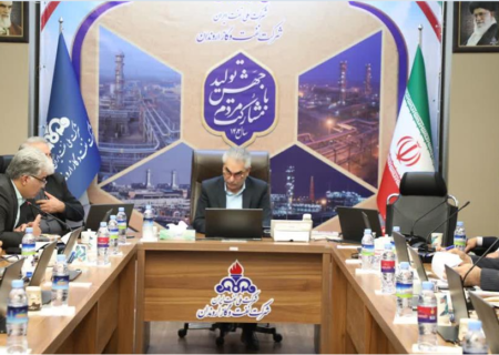 لزوم توجه به برنامه‌های چاه‌ محور و تاسیسات محور برای افزایش تولید