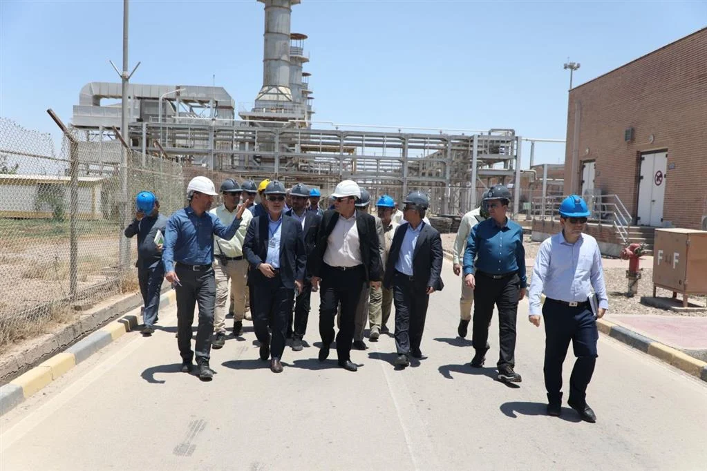 بازدید مدیرعامل شرکت نفت و گاز اروندان از میدان آزادگان شمالی