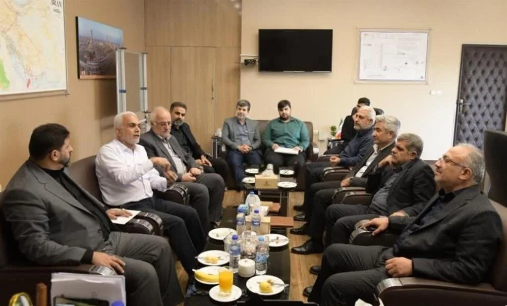 نشست مدیران اروندان و ملی حفاری ایران با حضور نائب رئیس کمیسیون انرژی مجلس/ هم‌افزایی اروندان و ملی حفاری ایران برای جهش تولید نفت