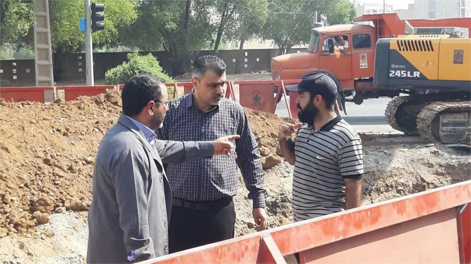 بازدید مدیرعامل آبفا اهواز از روند اجرای طرح جامع فاضلاب در منطقه ملی راه