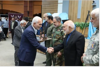تجلیل از مدیرعامل اروندان در هفتمین آیین ملی تکریم پیشکسوتان دفاع مقدس خوزستان